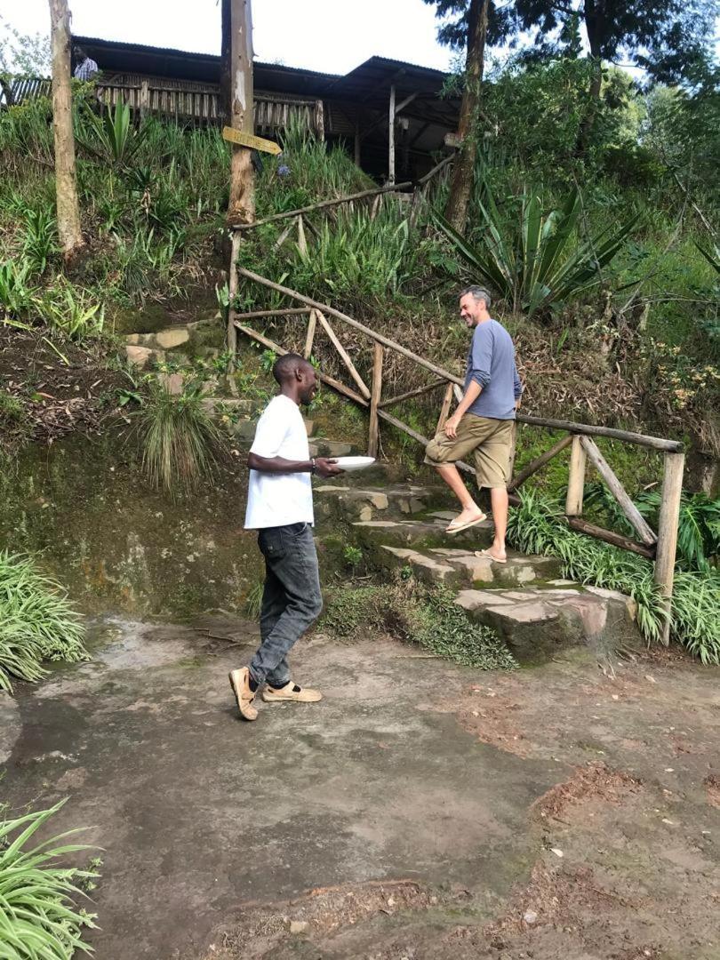 Om Hostel Bunyonyi Kabale Eksteriør billede