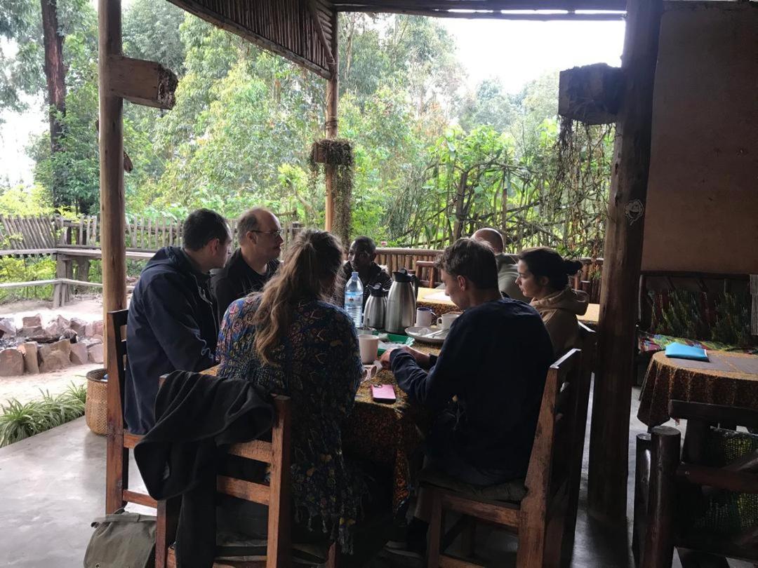 Om Hostel Bunyonyi Kabale Eksteriør billede