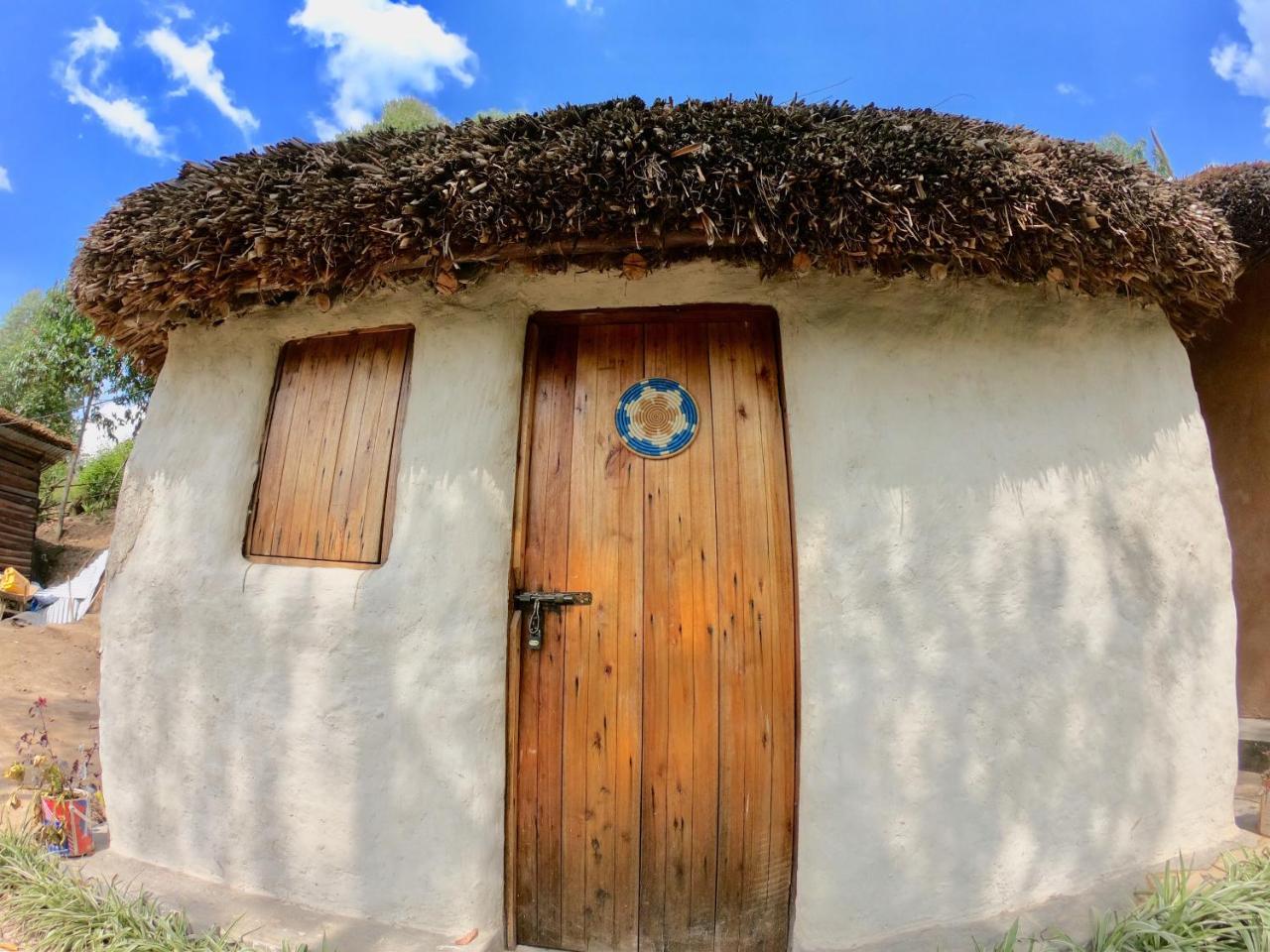 Om Hostel Bunyonyi Kabale Eksteriør billede